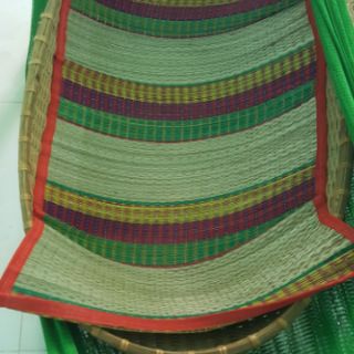 Chiếu cói cho bé