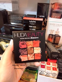 Bảng mắt Huda Beauty 9 ô
