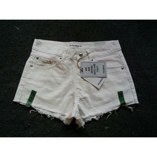 Short Pull Bear