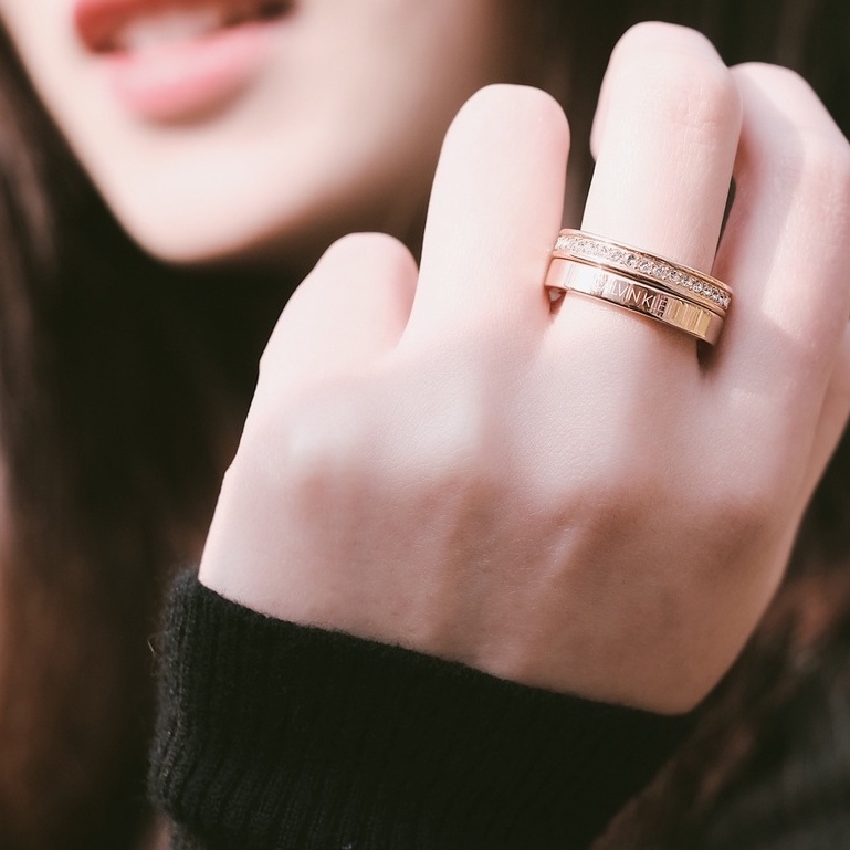 Nhẫn cặp đôi Calvin Klein Hook Rose Gold Ring - Nhẫn CK Authentic, thẻ tag, bill check Code