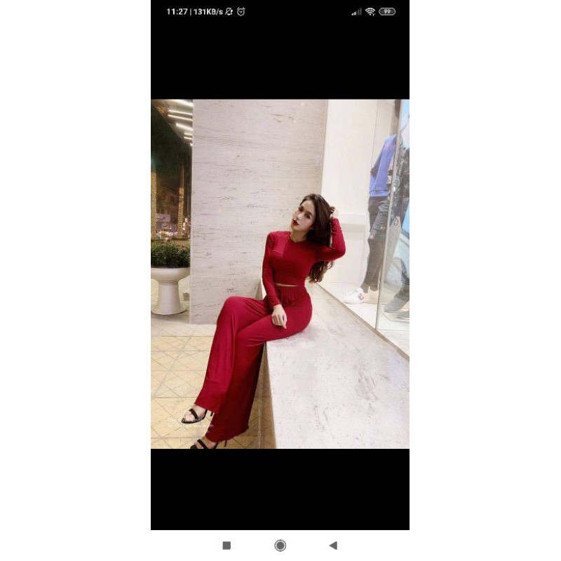 Sét đỏ áo croptop