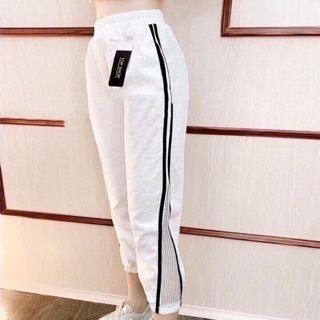 Quần đũi hàn đáp lưới bo gấu dáng cực xinh cho bạn gái