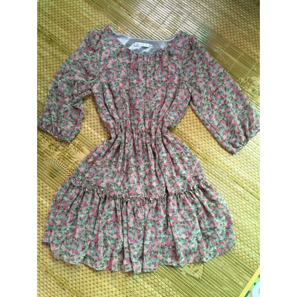 Váy hoa nhí 2 lớp Hàn Quốc secondhand