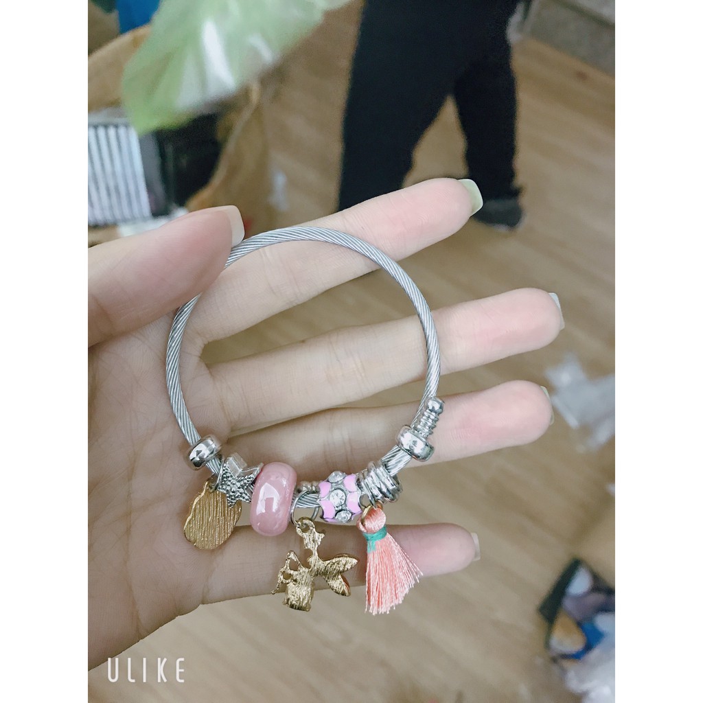 Vòng lắc tay Charm mã 02 siêu xinh ( không có hộp)