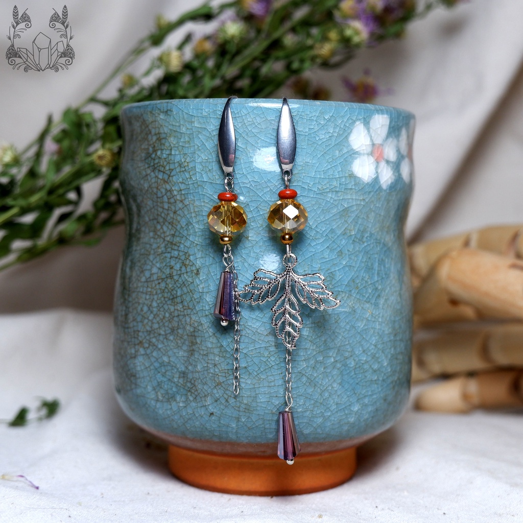 Hoa Tai phong cách LẠ. bông tai handmade, thiết kế