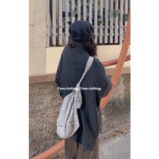 áo len cổ lọ xẻ tà
