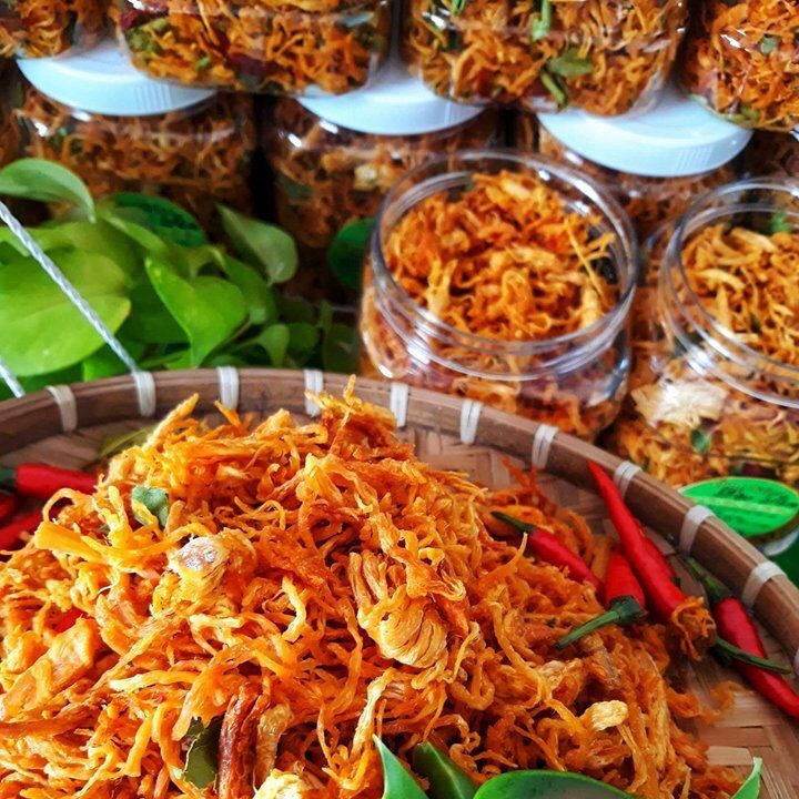 Khô gà lá chanh, khô gà, khô lgaf lá chanh siêu ngon Randafoods, đồ ăn vặt Hà Nội, túi 250gr | BigBuy360 - bigbuy360.vn