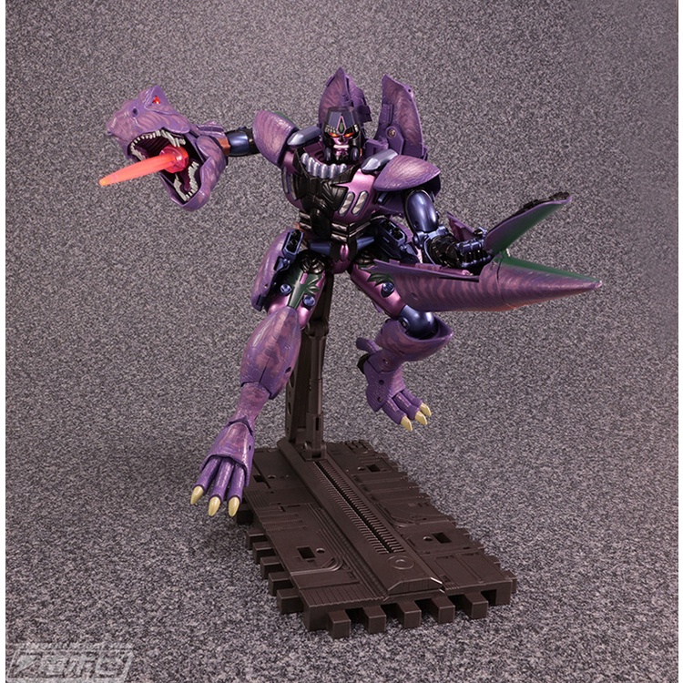 Mô hình Transformers Beast War MP 43 Megatron KO