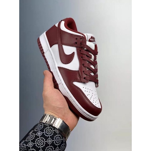 GIÀY SB DUNK ĐỎ ĐÔ DA NHĂN LAI AU