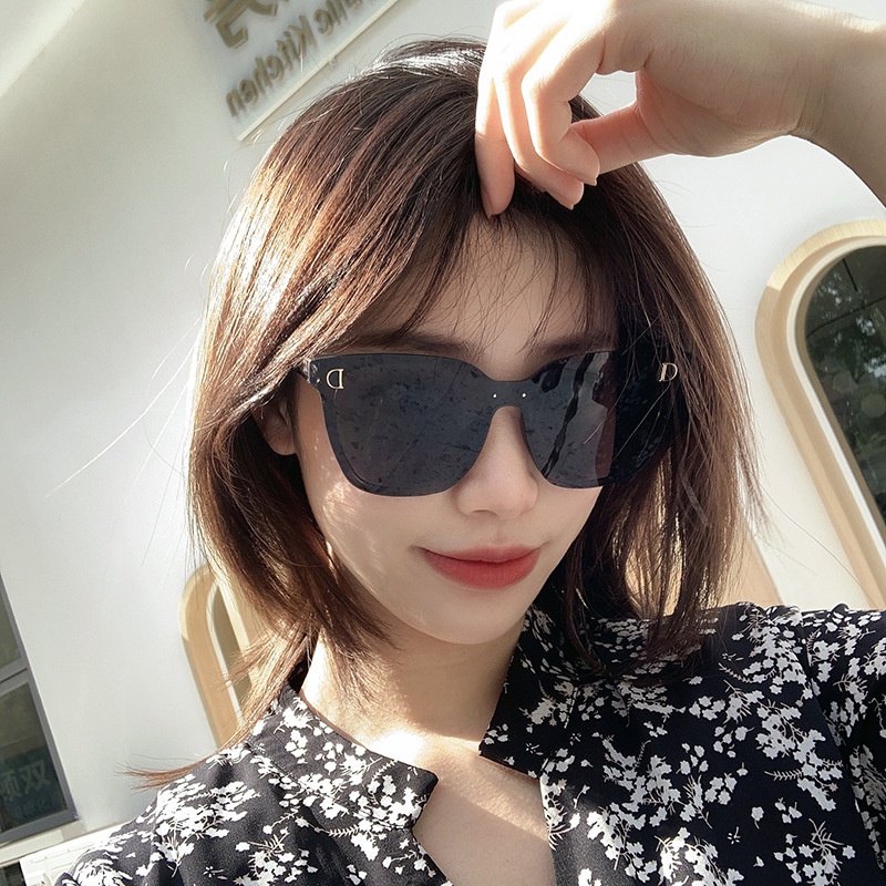 Kính mát nữ thời trang gọng vuông chống tia UV phong cách Hàn Quốc đẹp giá rẻ 212