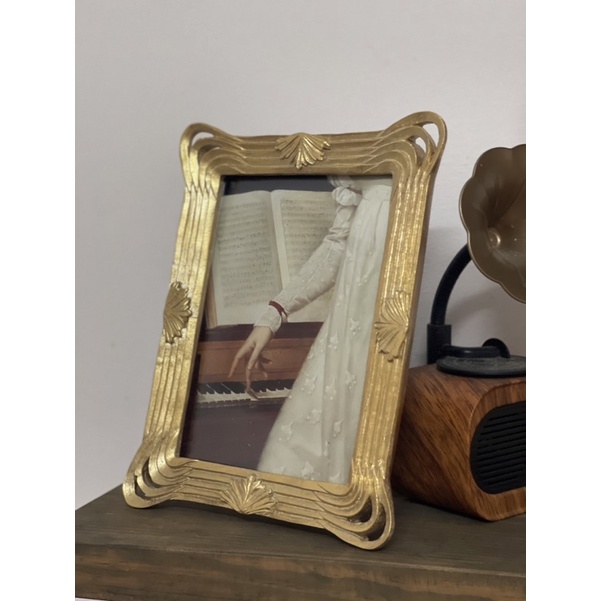 Khung diềm decor giả cổ vintage  kèm tranh