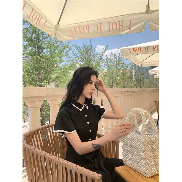 Váy dáng dài phối chân váy trắng