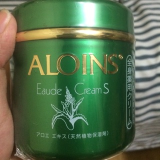 Kem dưỡng da Aloins tinh chất lô hội Nhật Bản