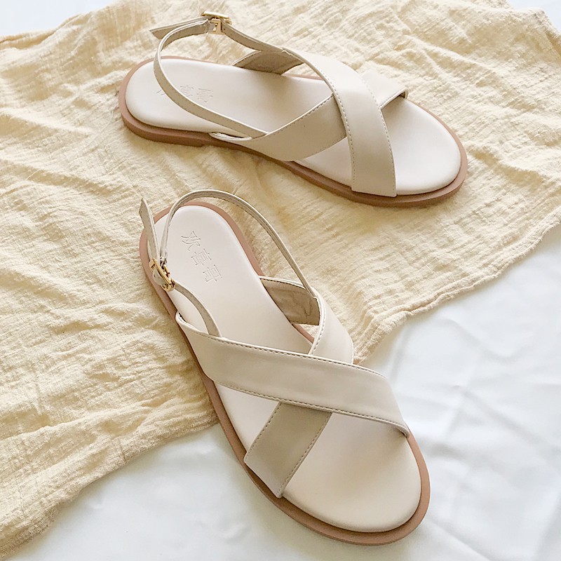 Giày sandal nữ mã XKS15 đơn giản thanh lịch gồm 2 màu đen và kem