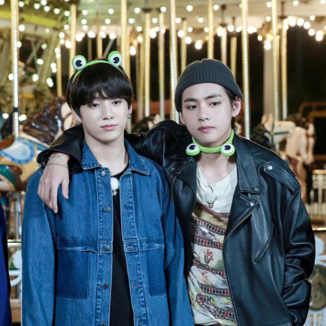 Cài tóc mắt ếch BTS Run ep 51