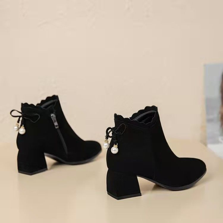  Giày boot da lộn phong cách thời trang Hàn Quốc 2020 | BigBuy360 - bigbuy360.vn