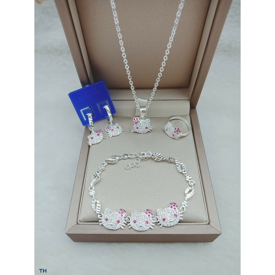 Bộ mèo kitty 4 món - lắc 3 mèo