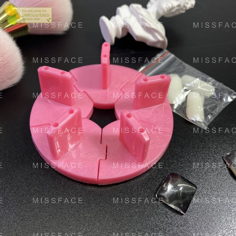 ĐẾ TẬP VẼ NHỰA