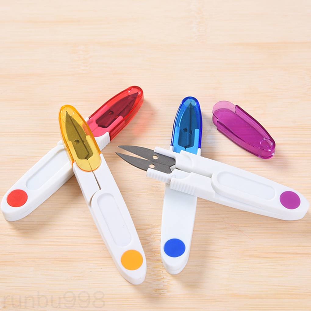 Kéo Cắt Chỉ Thêu Tay Cầm Nhựa Màu Sắc Ngẫu Nhiên Tiện Dụng Dùng Trong May Mặc Runbu998