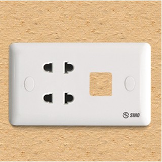 Ổ cắm SINO 2 ổ + 1 lỗ SINO S19
