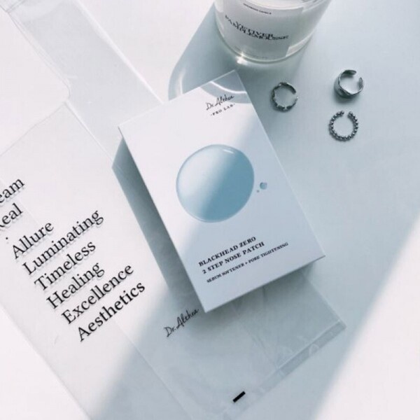 Mặt nạ giảm mụn đầu đen, thu nhỏ lỗ chân lông Dr.Althea Blackhead Zero 2 Step Nose Patch 4ea/box