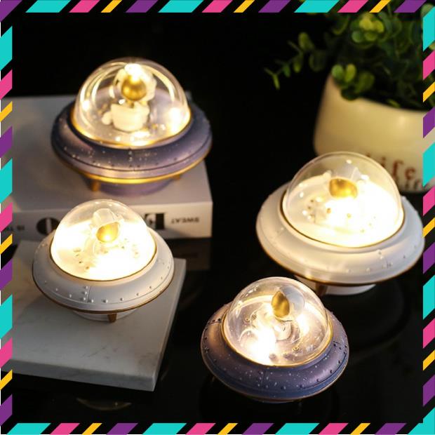 Đèn Ngủ Phi Hành Gia, Nhà Du Hành Vũ Trụ, Decor Trang Trí Góc Làm việc Học Tập, Quà Tặng Sinh Nhật, Quà Lưu Niệm