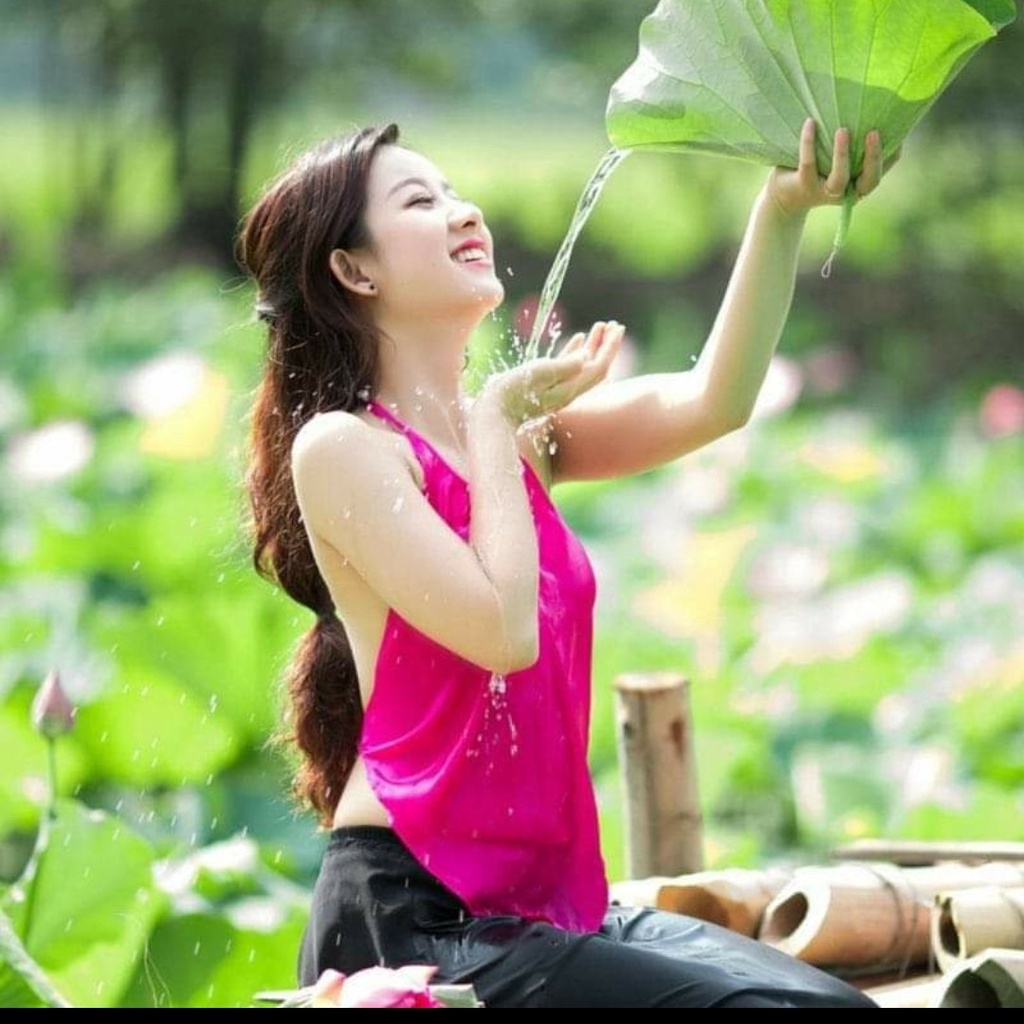 Váy yếm đào vải lụa cao cấp nhiều màu sắc
