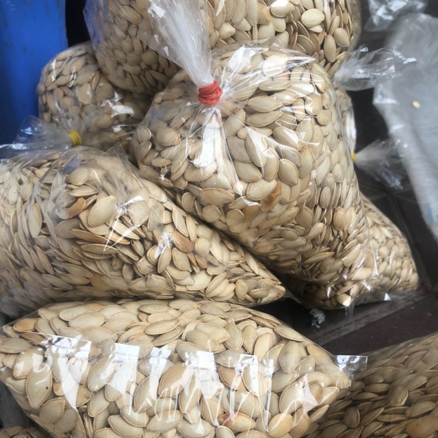 Hạt bí sạch rang tay