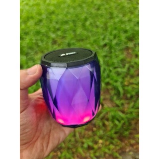 Loa Bluetooth Fenda W8 Chính Hãng nobox