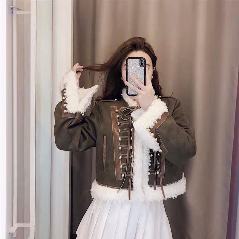 Áo khoác viền lông