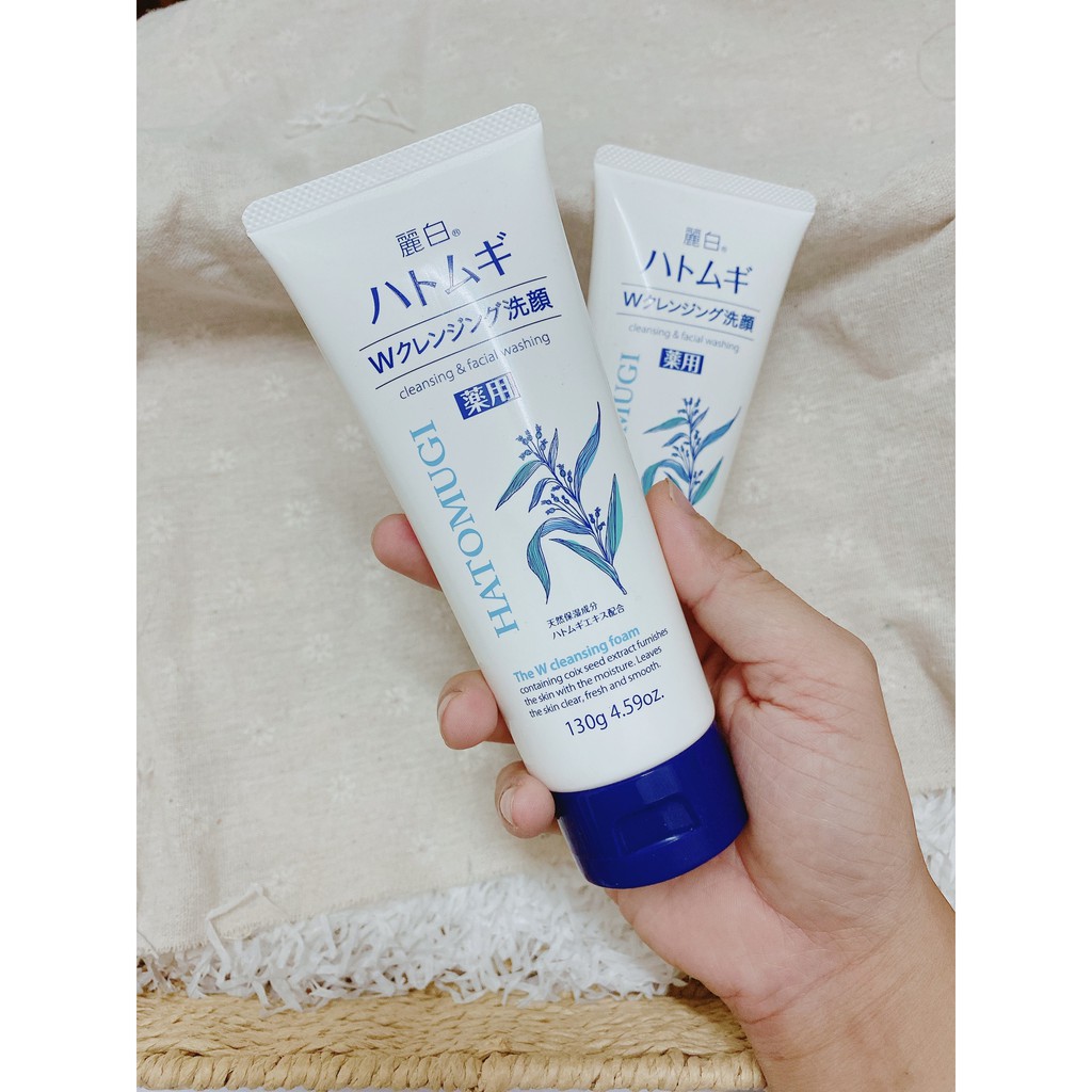 Sữa Rửa Mặt Hatomugi Naturie hạt Ý Dĩ 130g Nhật Bản