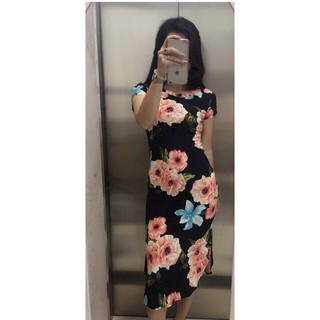 Váy hoa body dáng dài xẻ tà
