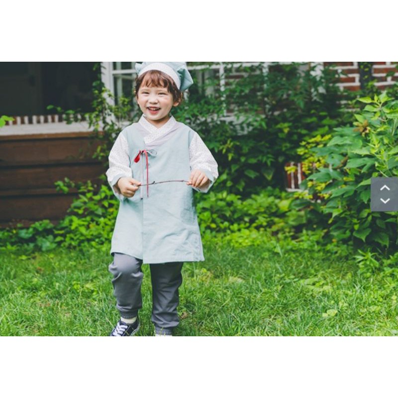 Hanbok trơn bé trai Bebezoo nhập Hàn