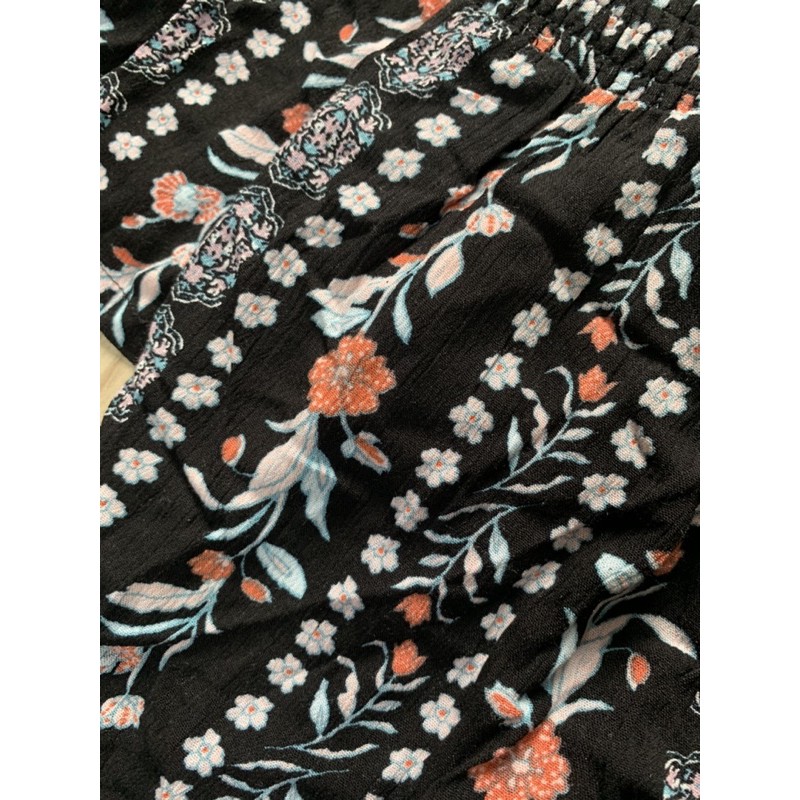 [Mã FAMAYWA giảm 10K đơn 50K] Quần short vải tone hiệu Bebop | BigBuy360 - bigbuy360.vn