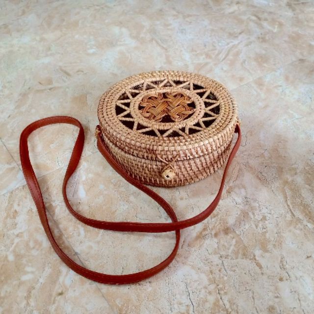 Túi Mây Tre Đan , Mặt Hoa Nhiều Loại , Kích Thước 20x8cm