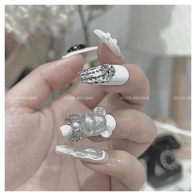 Nail box móng tay giả móng up thiết kế