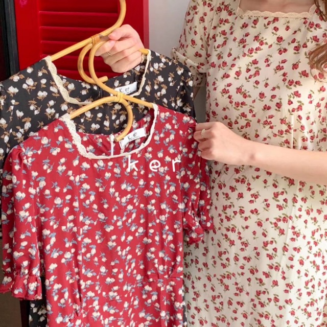 Váy hoa nhí vintage ngắn tay cổ vuông viền ren Ulzzang 🌸 Hàng Quảng Châu | BigBuy360 - bigbuy360.vn