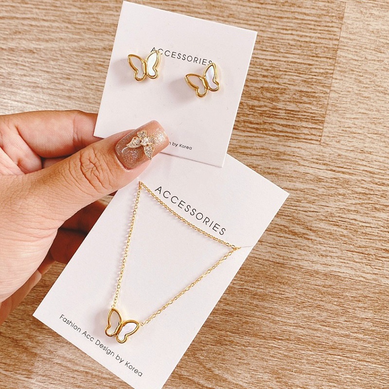 Bộ Trang Sức Bông Tai Và Dây Chuyền Nữ Titan Ko Rỉ Butterfly Đính Xà Cừ TT 4086