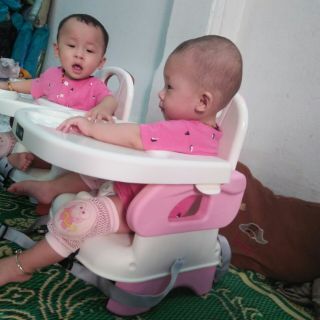 Ghế ăn dặm cho bé
