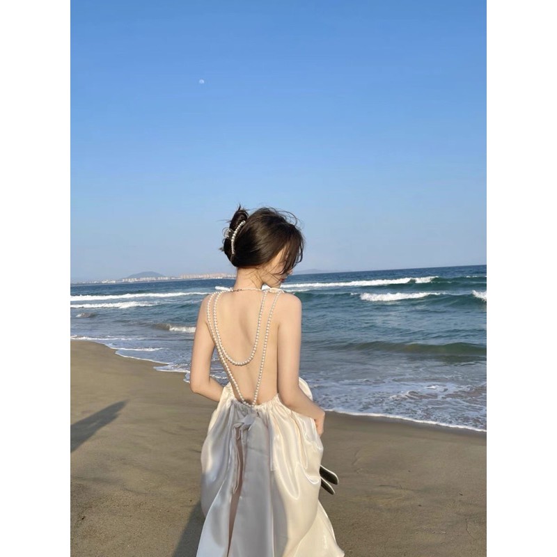 Váy hở lưng dây ngọc thắt nơ eo