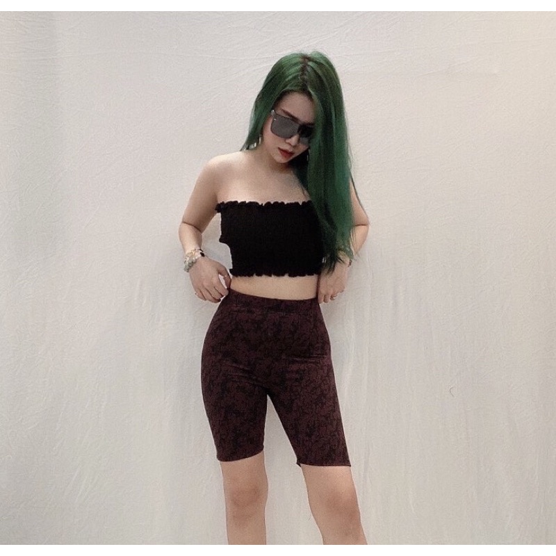 Quần short biker ôm hoa văn đen và đỏ vnxk