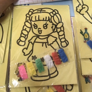 Tô màu tranh cát cho bé