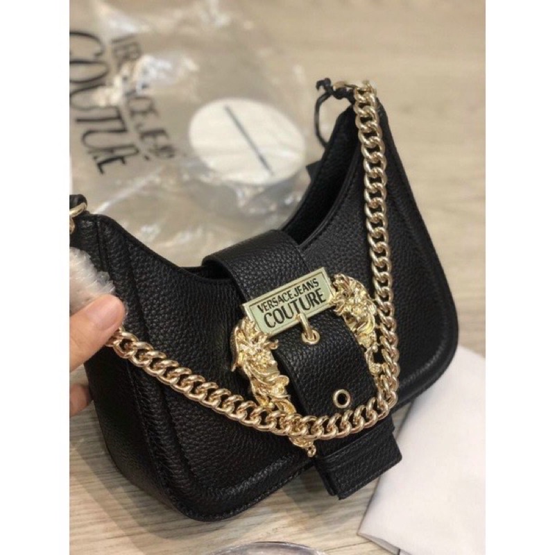 Túi kẹp nách Versace trăng khuyết