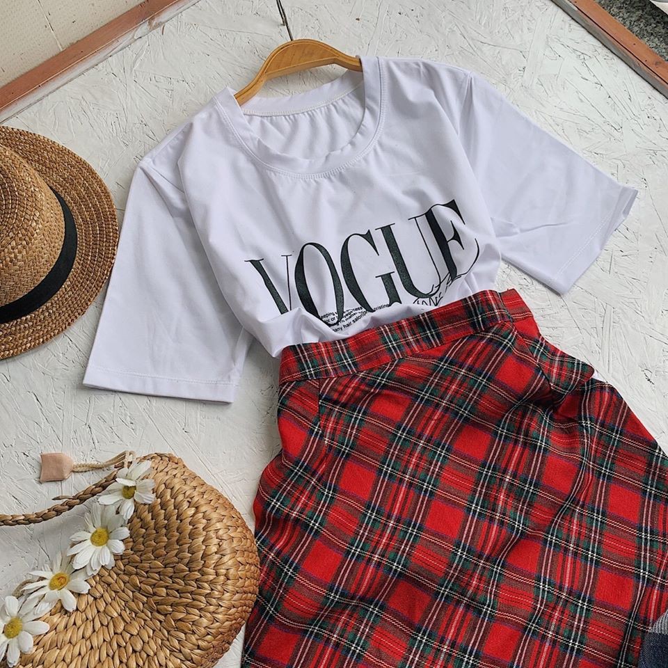 SET ÁO THUN VOGUE CHÂN VÁY CARO