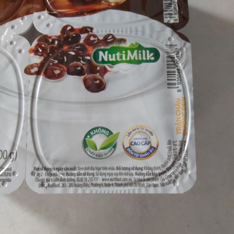 Sữa chua trân châu đường đen Nutimilk lốc 4 hộp | BigBuy360 - bigbuy360.vn