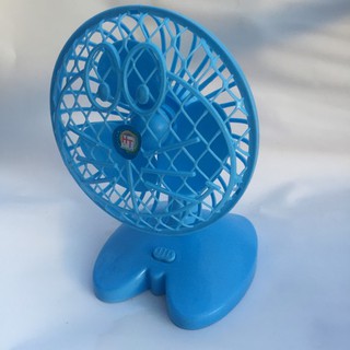 Đồ chơi Quạt bàn mini (xài pin)