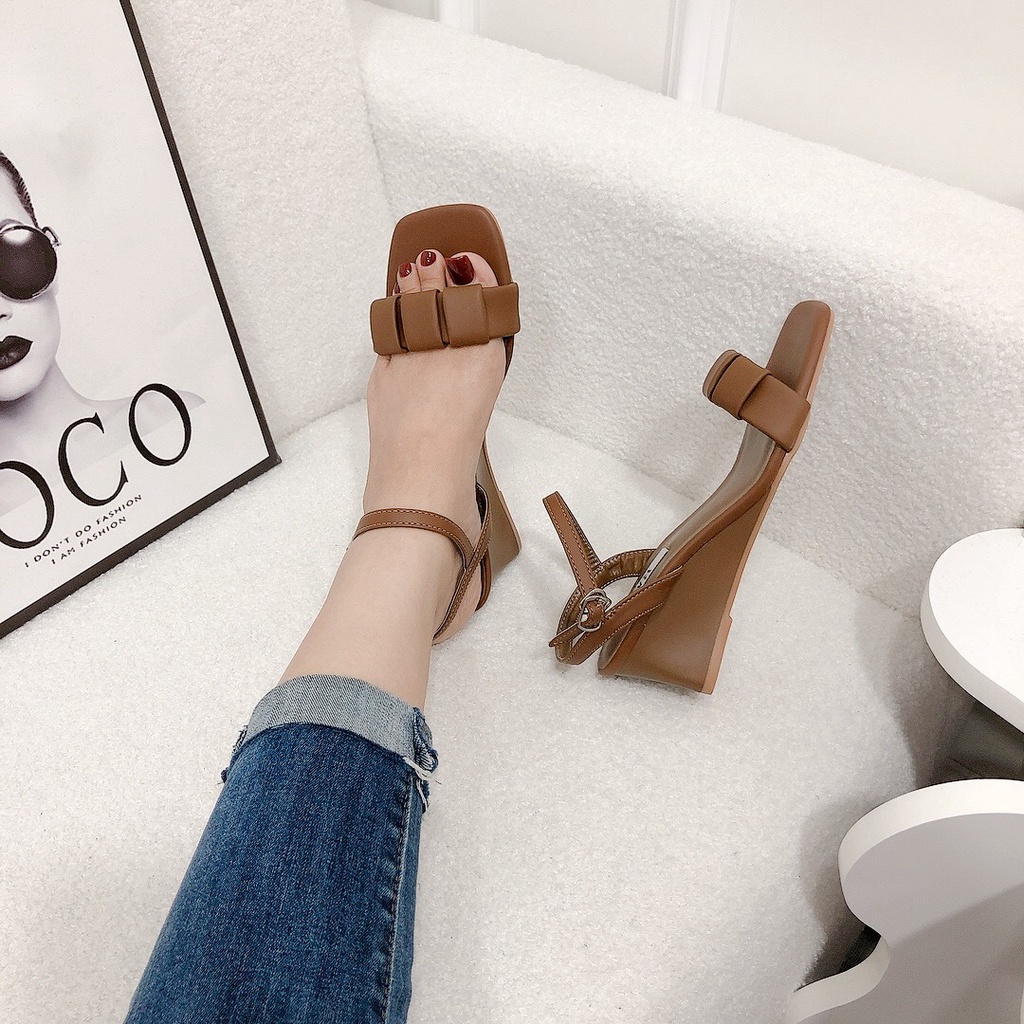 Sandal Nữ Liền Gót Cao 5p Quai Gấp Mềm Hàng Chuẩn Form Lên Chân Cực Xinh - Chi Chanh Store