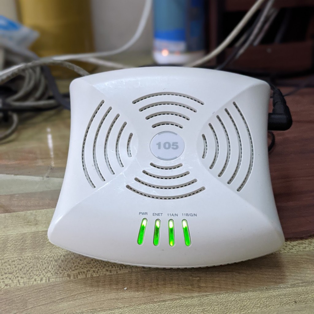 Bộ phát sóng wifi chuyên dụng Aruba IAP-105