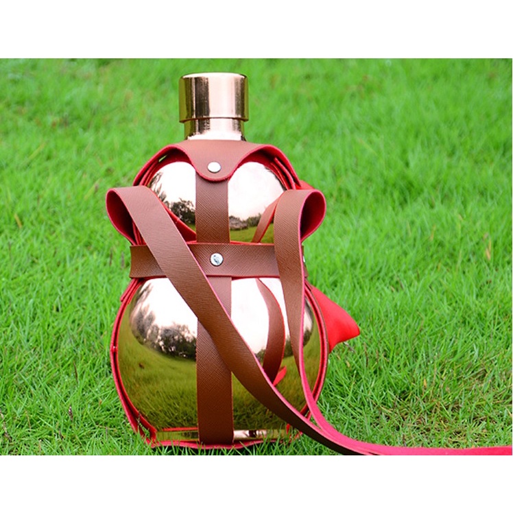 Bình inox đựng rươu hồ lô mạ vàng đồng 2 lít, có bao da đi kèm