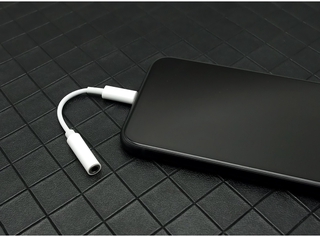 Cáp chuyển đổi lightning 3.5mm dành cho Iphone 12